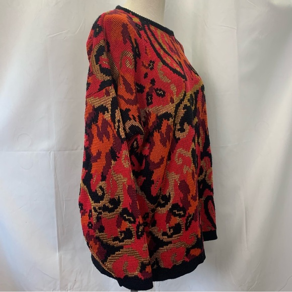 Vintage Vibrant Patterned Sweater - Picture 4 of 9